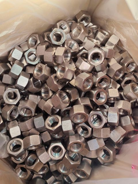 Stainless steel hex nuts packed for the European fastener order