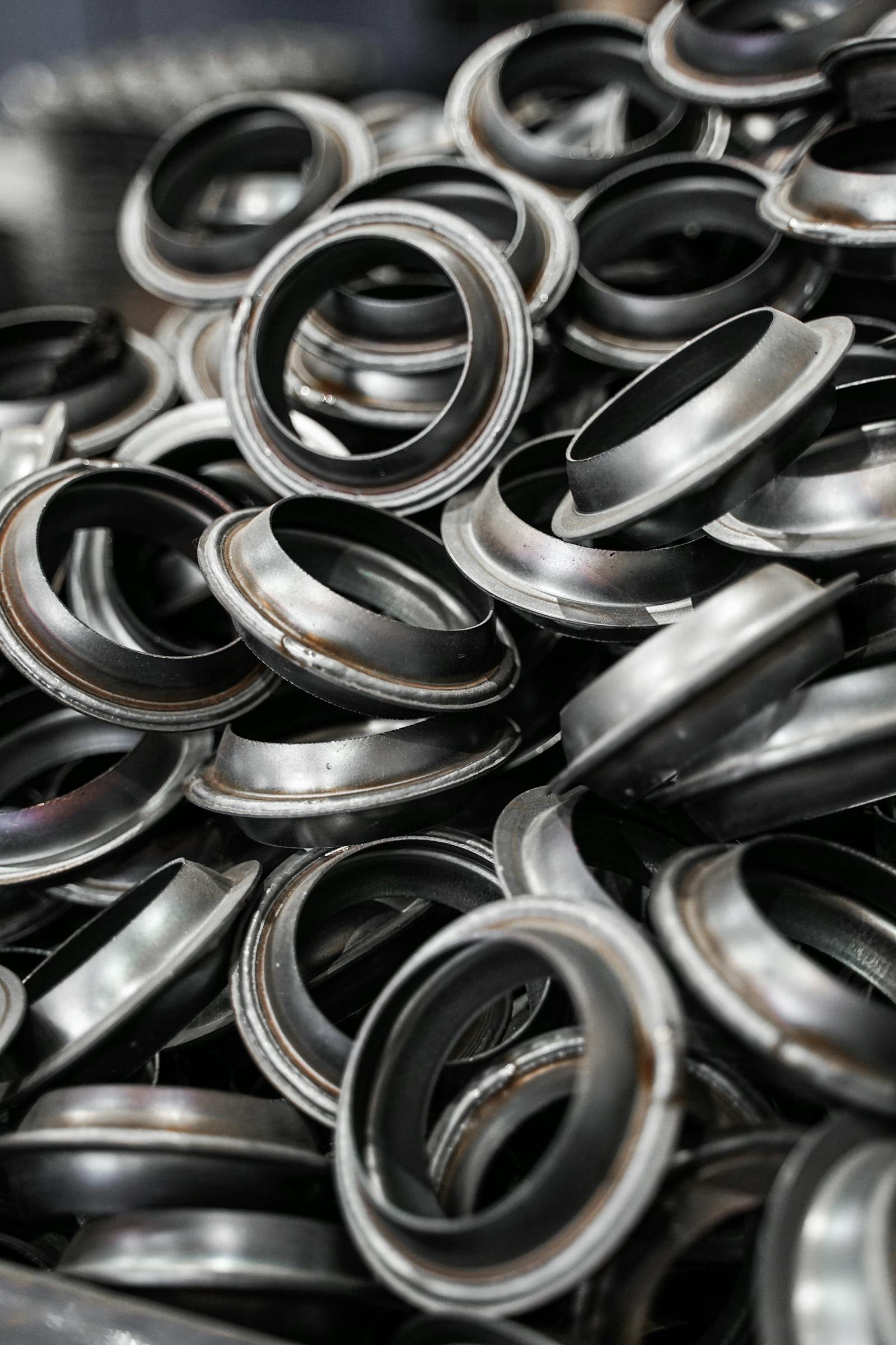 Weld neck flanges for pressure-boundary bolted joints assembled with through-hardened washers