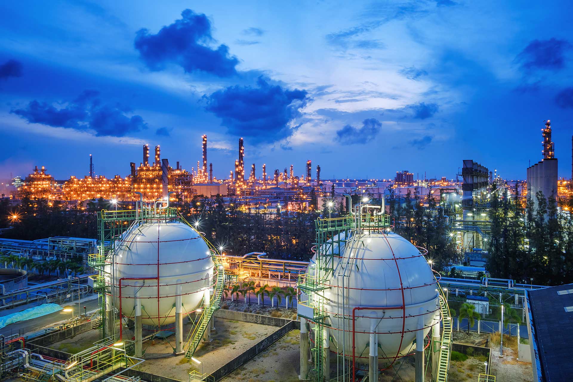 LPG storage and gas processing facility served by certified industrial fasteners